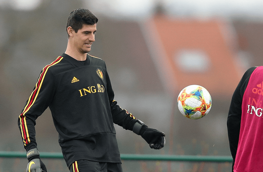 英雄联盟直播官网-关于今夜马赛回应争议——法甲节点到来，管理层满意，更衣室氛围转暖的信息