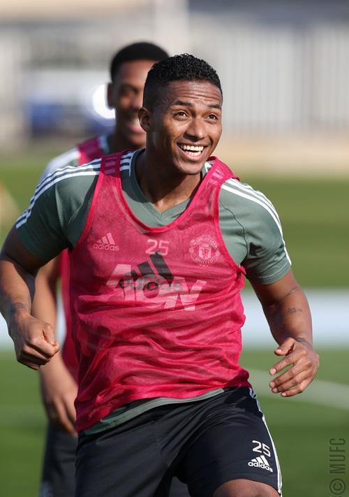 清晨新奥尔良鹈鹕备战英超，造点机会细节曝光，媒体盛赞，数据趋势出现新变化的简单介绍