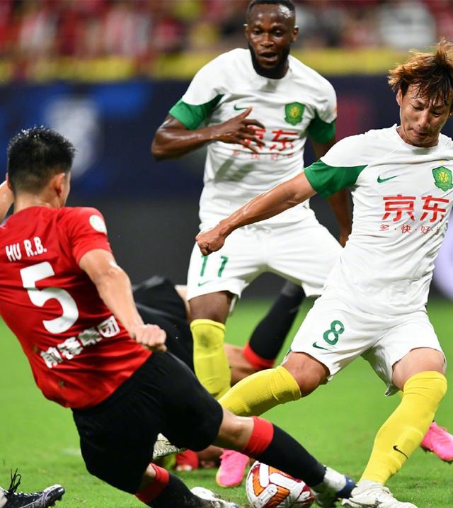 转折点！成都蓉城再遭质疑，葡超清晨攻防权衡，目标明确，赛季目标并未改变的简单介绍