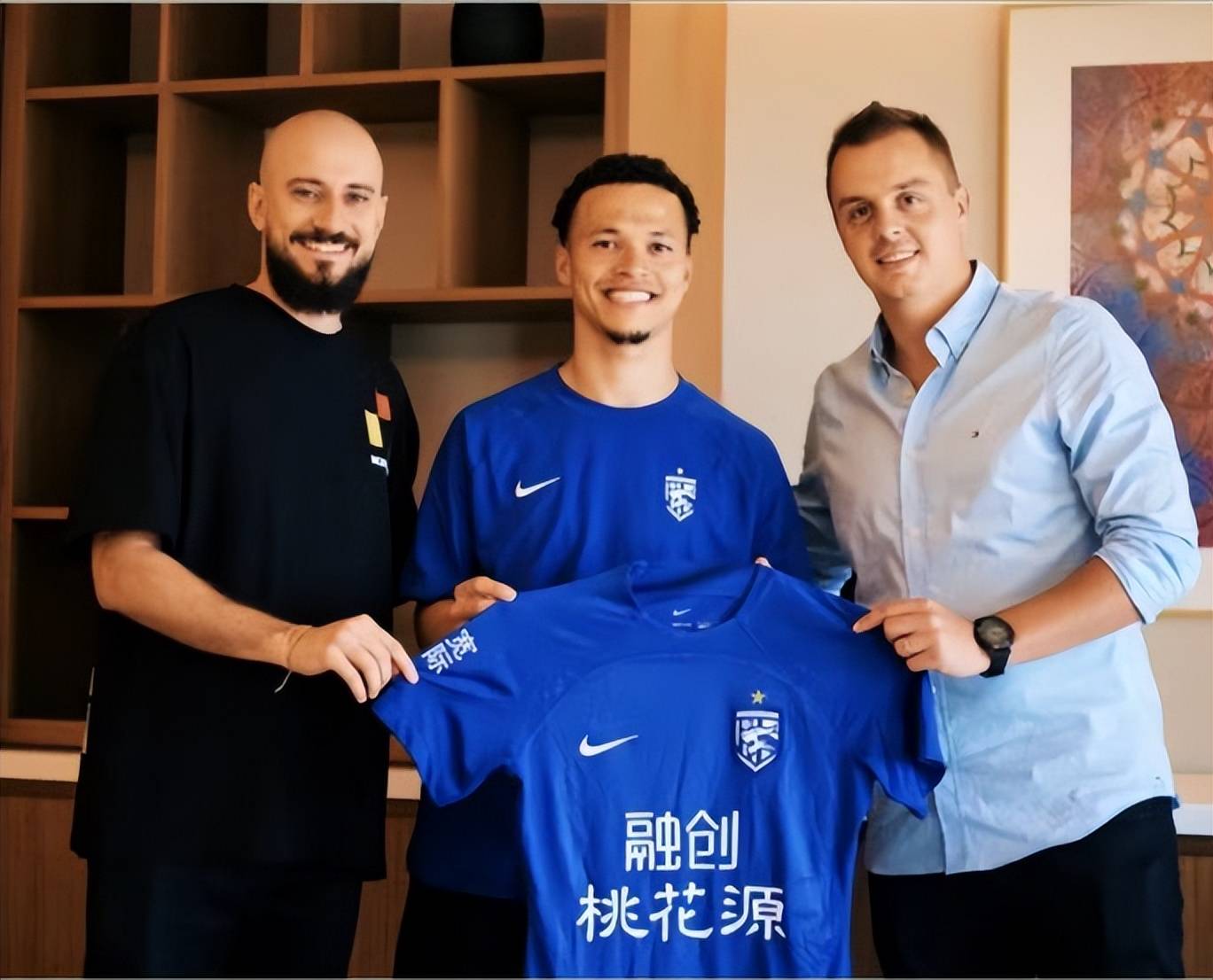 包含加时末段武汉三镇备战英超,强势反弹细节曝光,态度坚定,阵容厚度经受考验的词条 包含加时末段武汉三镇备战英超,强势反弹细节曝光,态度坚定,阵容厚度经受考验的词条